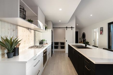 Photo of property in 11 Torridon Court, Jacks Point, Queenstown, 9371