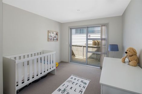 Photo of property in 19a Comber Place, Johnsonville, Wellington, 6037