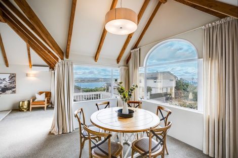 Photo of property in 121 Thompson Road, Bluff Hill, Napier, 4110