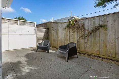 Photo of property in 1/32 Dr Taylor Terrace, Johnsonville, Wellington, 6037