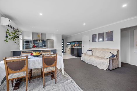 Photo of property in 169 Rautawhiri Road, Helensville, 0800