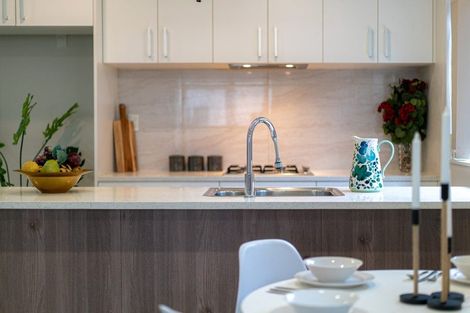 Photo of property in 41 Koroheke Road, Takanini, 2110