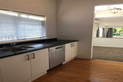 Photo of property in 9 John Gill Road, Cockle Bay, Auckland, 2014