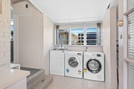 Photo of property in 5 Hokianga Street, Mangere East, Auckland, 2024