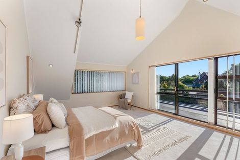 Photo of property in 37 Ngaio Road, Waikanae, 5036