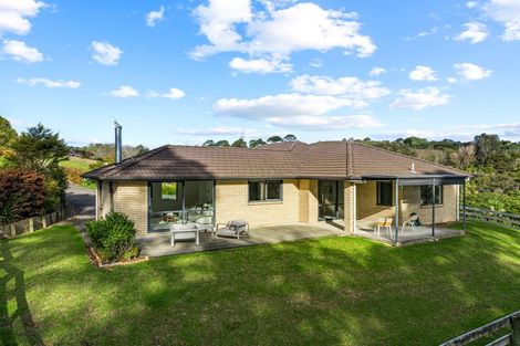 Photo of property in 208 Glenmore Road, Coatesville, Albany, 0793