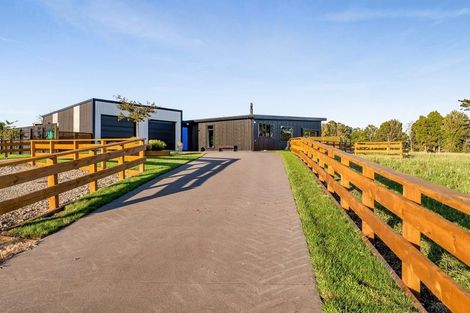 Photo of property in 1202 Frankley Road, Hurworth, New Plymouth, 4371