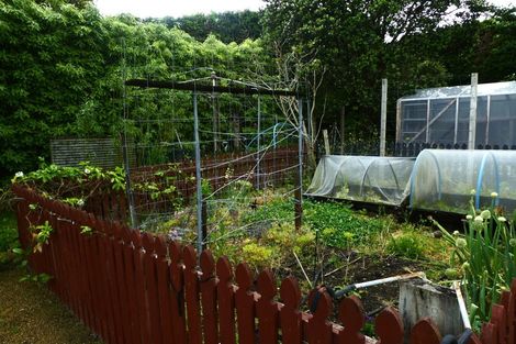 Photo of property in 37 Munro Road, Minden, Tauranga, 3179