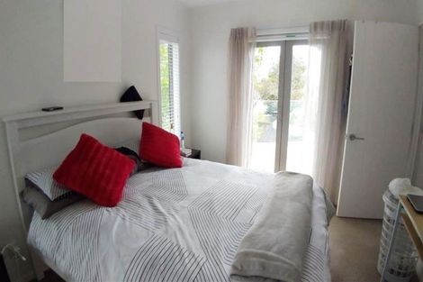 Photo of property in 1/12 Speedy Crescent, Hillcrest, Auckland, 0627