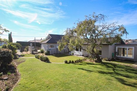 Photo of property in 2 Arthur Street, Holmes Hill, Oamaru, 9401