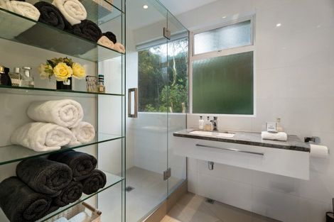 Photo of property in 4/165 Tamaki Drive, Kohimarama, Auckland, 1071