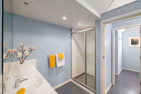 Photo of property in 385 Yaldhurst Road, Russley, Christchurch, 8042