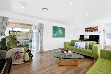 Photo of property in 14a Tiri View Place, Waiake, Auckland, 0630