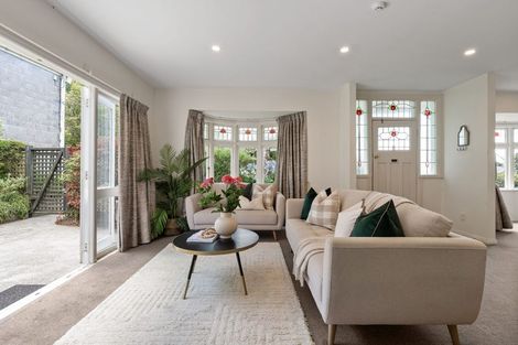 Photo of property in 7 Saint Mary Street, Thorndon, Wellington, 6011