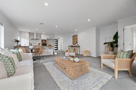 Photo of property in 114 Penetaka Heights, Pyes Pa, Tauranga, 3112