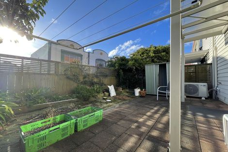 Photo of property in Tuscany Towers, 56/1 Ambrico Place, New Lynn, Auckland, 0600