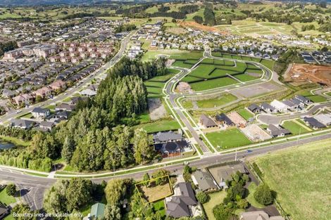 Photo of property in 62 Belgium Road, Pukekohe, 2120