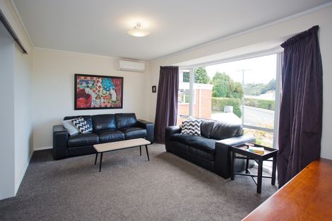 Photo of property in 25 Brockville Road, Glenross, Dunedin, 9011