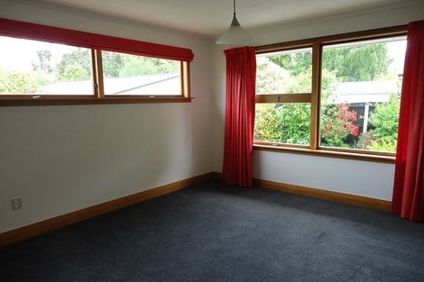Photo of property in 9 Parkstone Avenue, Ilam, Christchurch, 8041