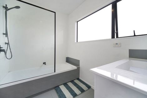 Photo of property in 14 Puma Drive, Golflands, Auckland, 2013