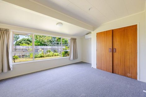 Photo of property in 16 Anderson Road, Taradale, Napier, 4112