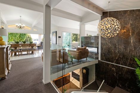 Photo of property in 163 Lake Crescent, Hamilton Lake, Hamilton, 3204