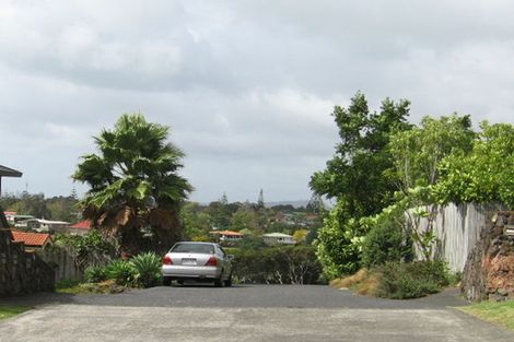 Photo of property in 151f Colwill Road, Massey, Auckland, 0614