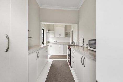 Photo of property in 43 Melbourne Street, South Dunedin, Dunedin, 9012