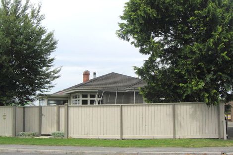 Photo of property in 130 Mays Road, St Albans, Christchurch, 8052