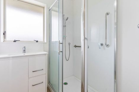 Photo of property in 2/44 Wai Iti Place, Clendon Park, Auckland, 2103