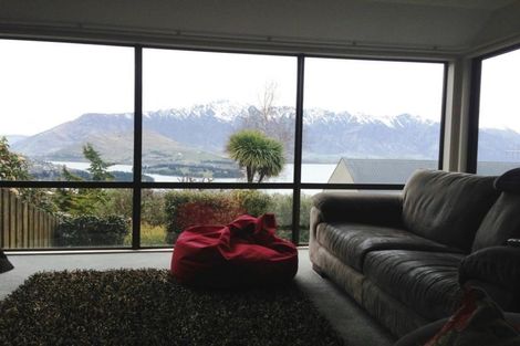 Photo of property in 31a Greenstone Place, Fernhill, Queenstown, 9300