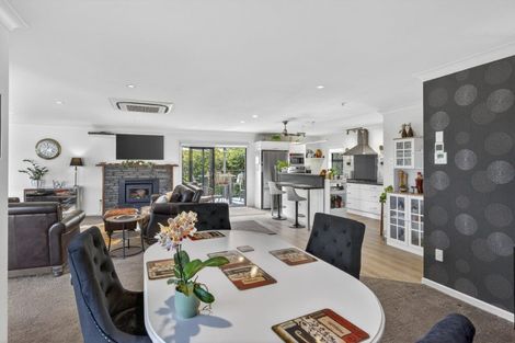 Photo of property in 25 Hanawera Ridge Road, Manakau, Otaki, 5583