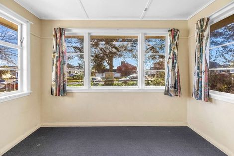 Photo of property in 616 Featherston Street, Roslyn, Palmerston North, 4414