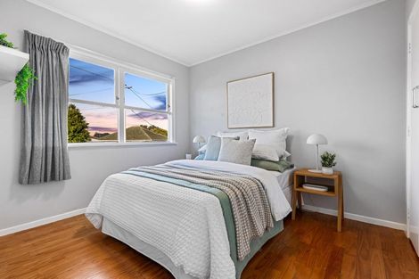 Photo of property in 1/86 Tirimoana Road, Te Atatu South, Auckland, 0602