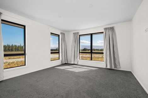 Photo of property in 21 Thyme Fields Road, Springvale, 9393