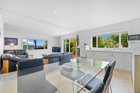 Photo of property in 12 Botanical Heights Drive, Waipahihi, Taupo, 3330