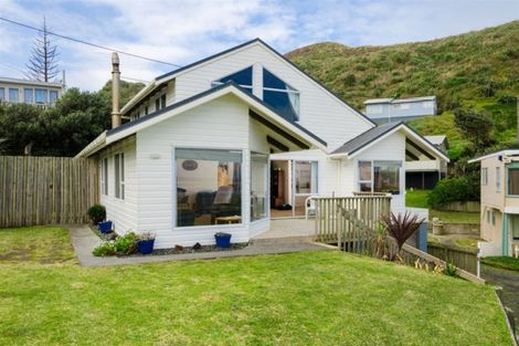 Photo of property in 1 Ocean Close, Te Kopuru, Dargaville, 0371