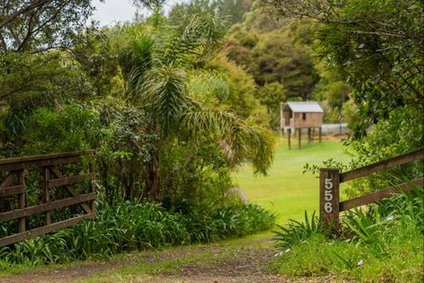 Photo of property in 556 Boat Harbour Road, Whenuakite, Whitianga, 3591