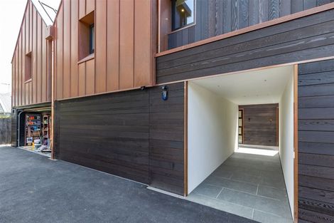 Photo of property in 89 Holly Road, St Albans, Christchurch, 8014