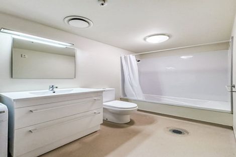 Photo of property in Sharella Living, 20 Glenmore Street, Thorndon, Wellington, 6011