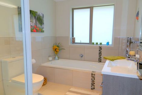 Photo of property in 58 Ranui Avenue, Kerikeri, 0230