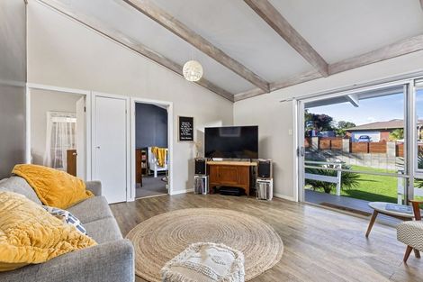 Photo of property in 6a Tiri Road, Manly, Whangaparaoa, 0930