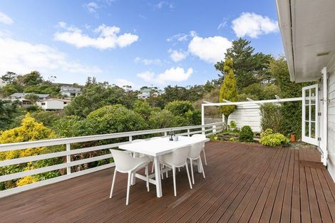 Photo of property in 9 Caesars Place, Churton Park, Wellington, 6037