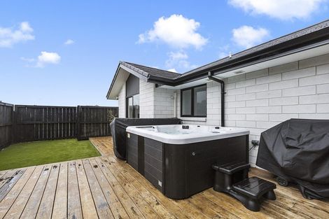 Photo of property in 2 Batham Drive, Matamata, 3400