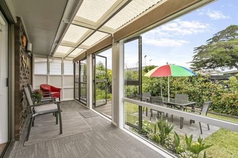 Photo of property in 42b Edward Avenue, Orewa, 0931