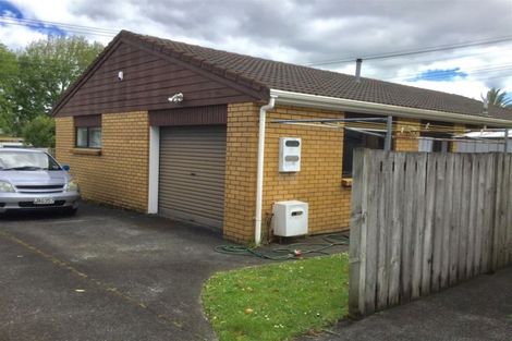 Photo of property in 1/112 Titirangi Road, New Lynn, Auckland, 0600