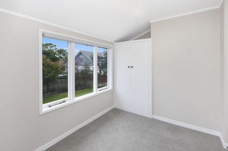 Photo of property in 32 Hawthorne Street, Strowan, Christchurch, 8052