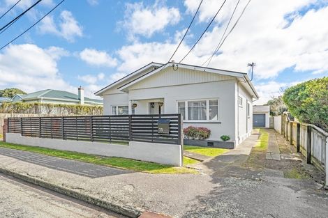 Photo of property in 11 Pitt Street, Moera, Lower Hutt, 5010