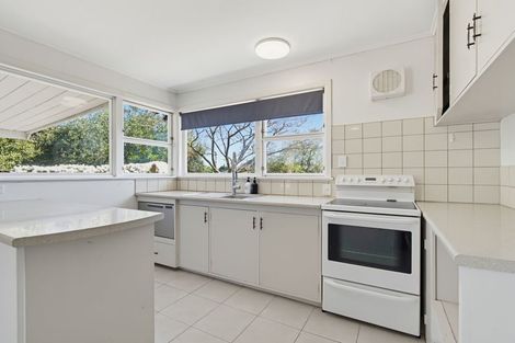Photo of property in 2 Alastair Avenue, Owhata, Rotorua, 3010