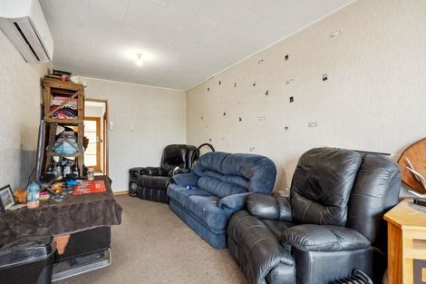 Photo of property in 4 Elwyn Crescent, Green Island, Dunedin, 9018